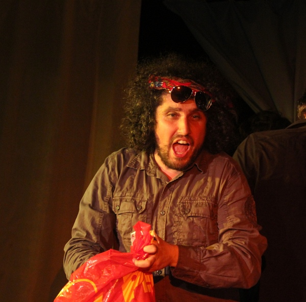 Helmi-Theater    100.jpg